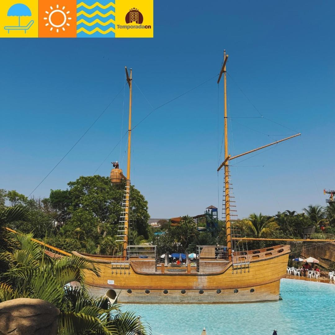 Piazza Com Acesso Ao Acqua Park - Gustavo Aparthotel Caldas Novas Exterior foto